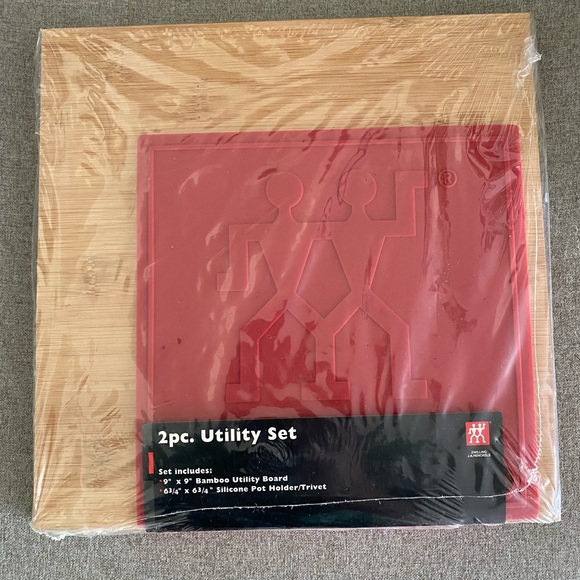 Zwilling J.A. Henckels 2pc. Utility Set - Picture 1 of 2